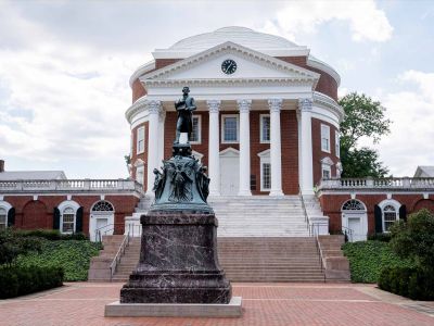 (Photo by Dan Addison, University Communications)
